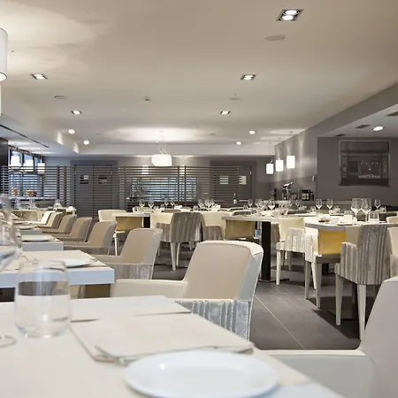 Nh Hotel Parma