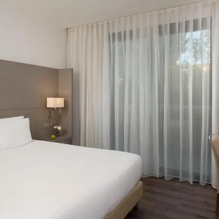 Hotel Nh Parma